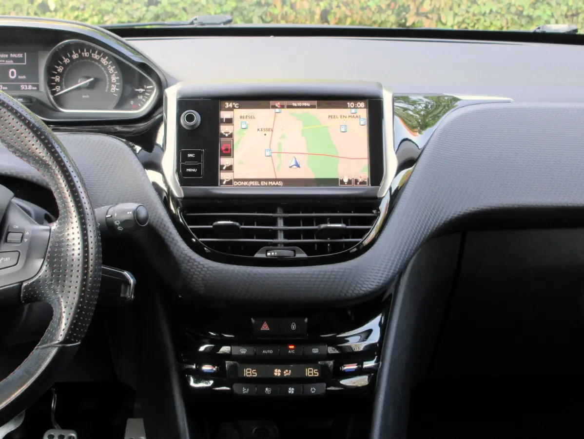 1.2 PureTech GT-line * Navi * Cruise * Pdc *