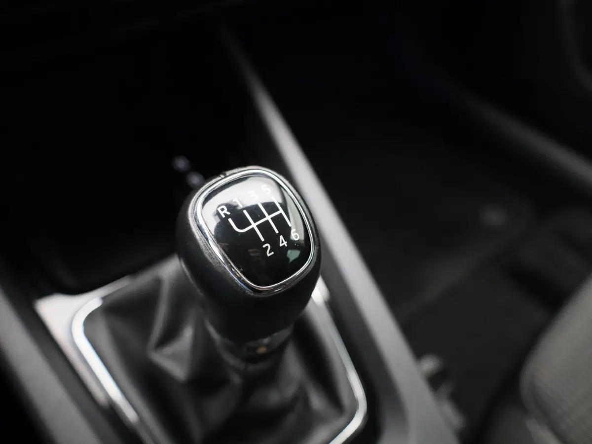 1.0 TSI Clever | Climate Control | Stoelverwarming | Sfeerverlichting | Parkeersensoren | Lichtmetalen Velgen |