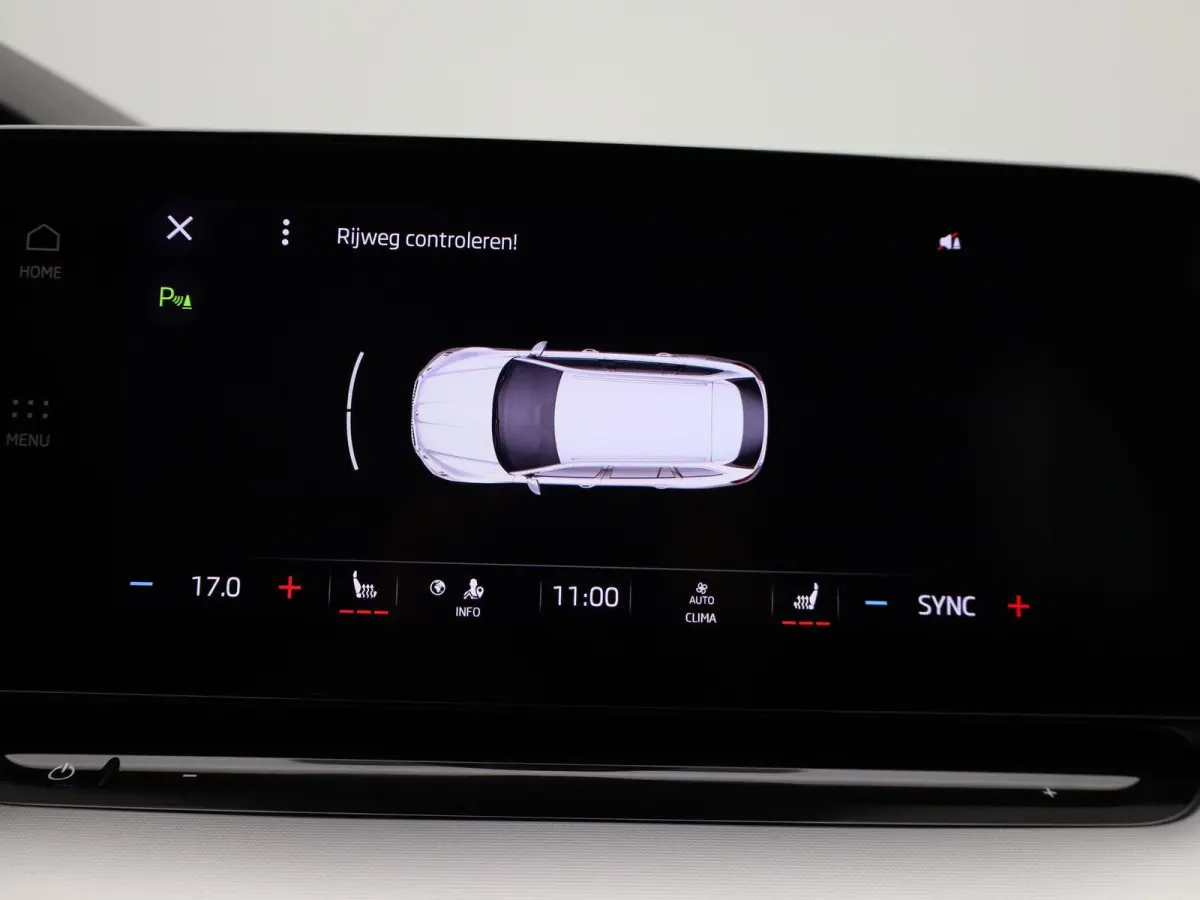 1.0 TSI Clever | Climate Control | Stoelverwarming | Sfeerverlichting | Parkeersensoren | Lichtmetalen Velgen |
