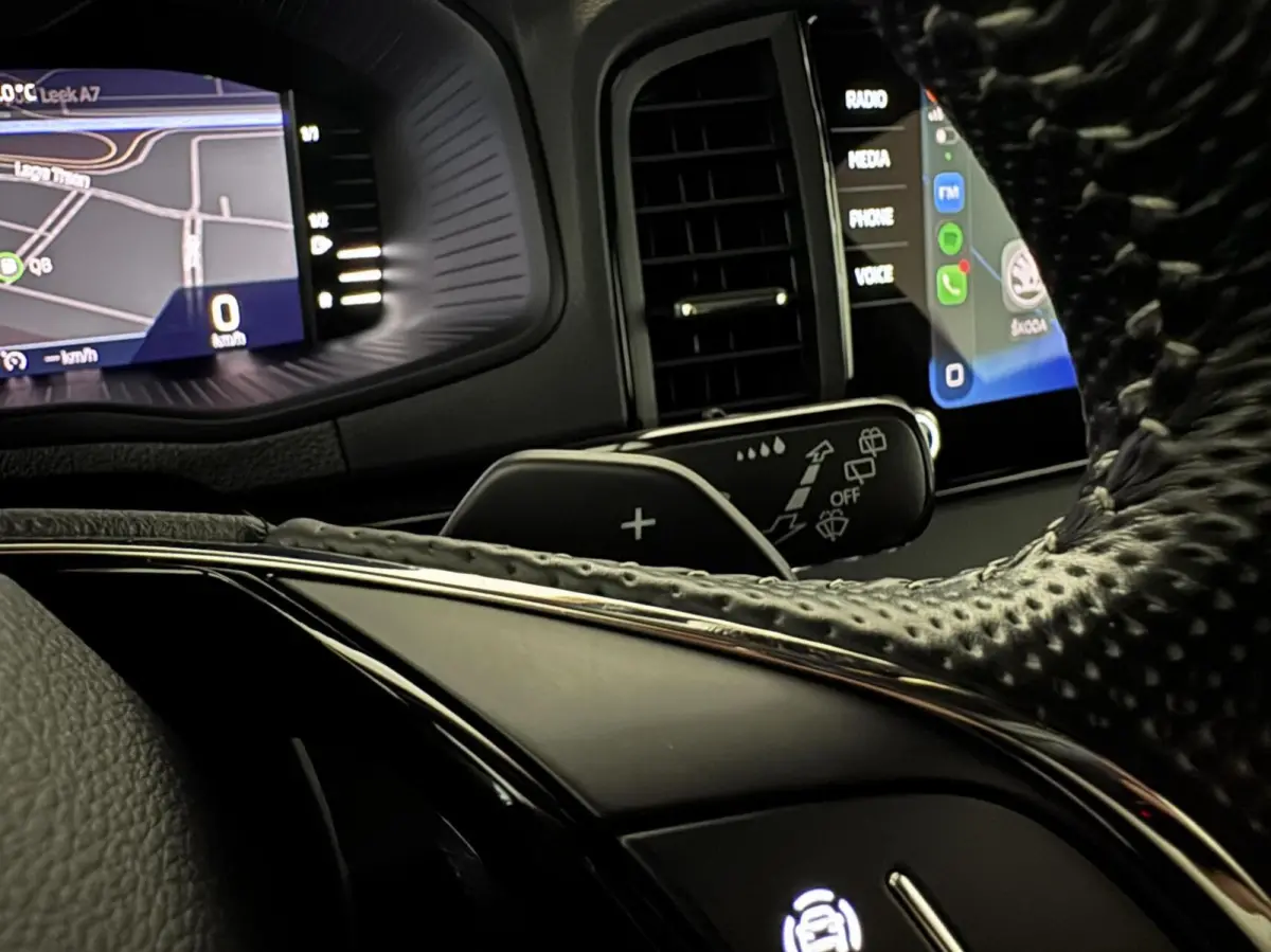 1.5 TSI ACT Sportline Pano Virtual Camera Carplay NAP