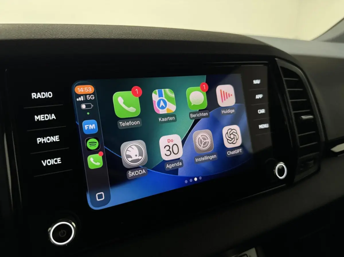 1.5 TSI ACT Sportline Pano Virtual Camera Carplay NAP