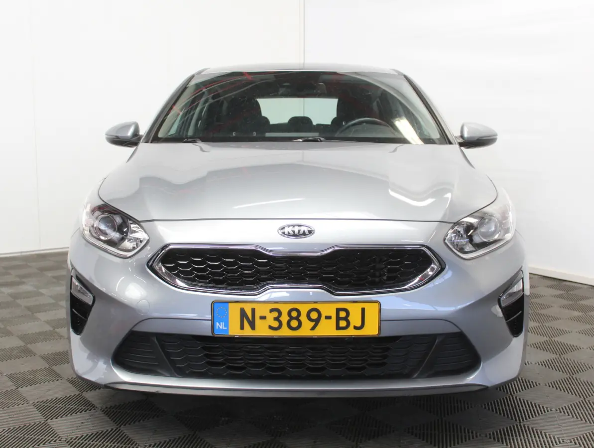1.0 T-GDi DynamicLine CLIMATE | CARPLAY | CRUISE | NAVI | DAB | LED | CAMERA | LMV16 | PDC