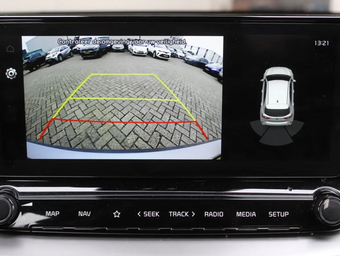 1.0 T-GDi DynamicLine CLIMATE | CARPLAY | CRUISE | NAVI | DAB | LED | CAMERA | LMV16 | PDC