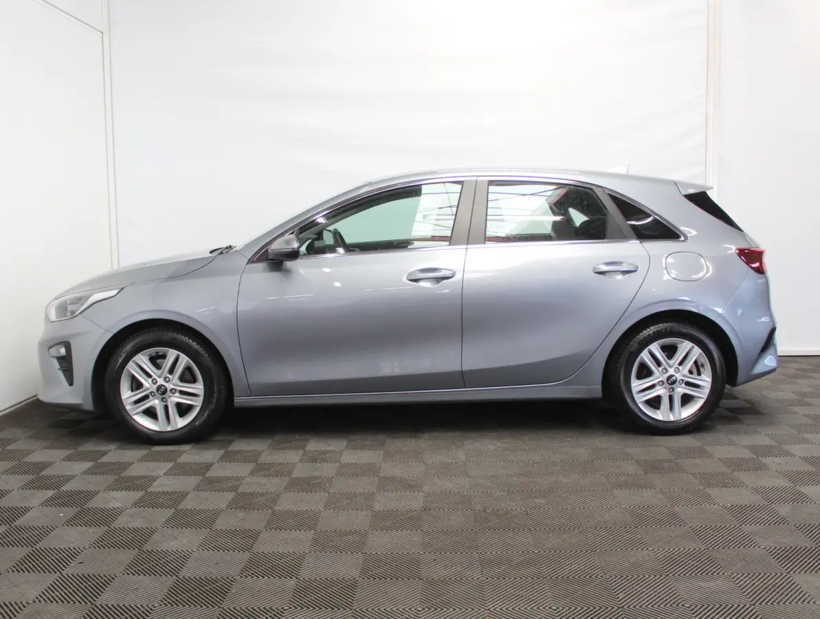 1.0 T-GDi DynamicLine CLIMATE | CARPLAY | CRUISE | NAVI | DAB | LED | CAMERA | LMV16 | PDC
