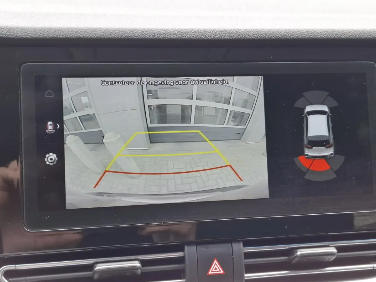 1.6 GDi Hybrid DynamicPlusLine | Navigatie/Android/Apple Carplay | LM Velgen 18" | Voorstoelen + Stuur Verwarmd | Cruise Control Adaptief | Dodehoekdetectie | Airco |