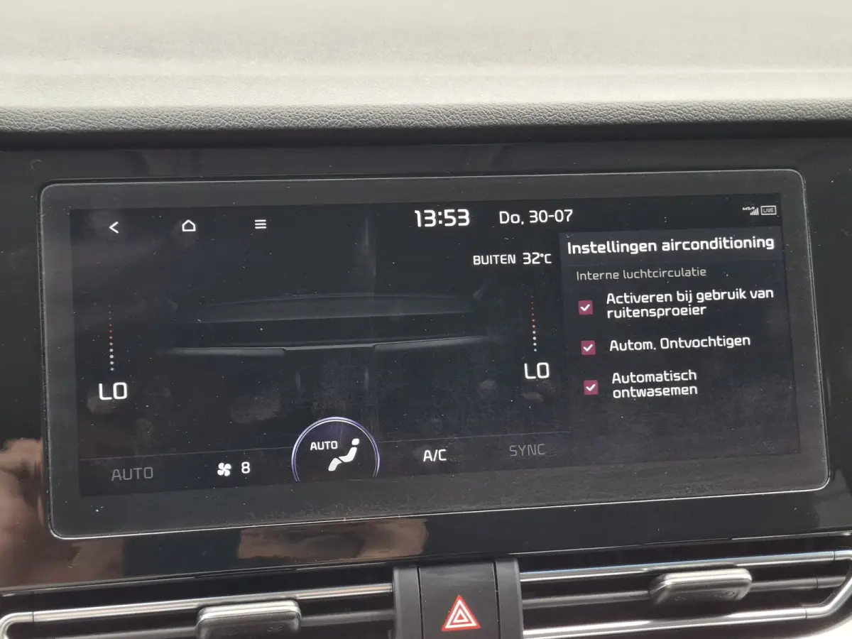 1.6 GDi Hybrid DynamicPlusLine | Navigatie/Android/Apple Carplay | LM Velgen 18" | Voorstoelen + Stuur Verwarmd | Cruise Control Adaptief | Dodehoekdetectie | Airco |