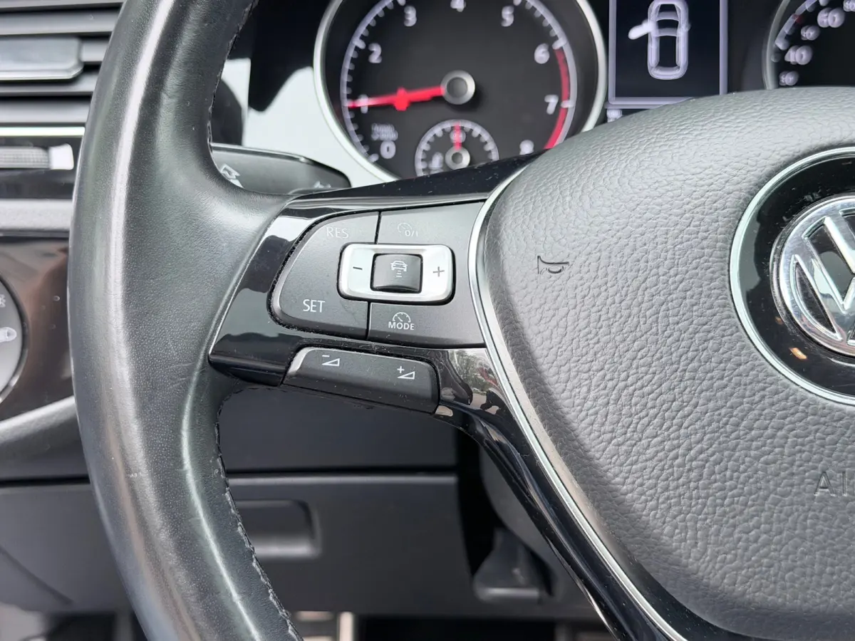 1.5 TSI Highline Pano/Virtual/Camera