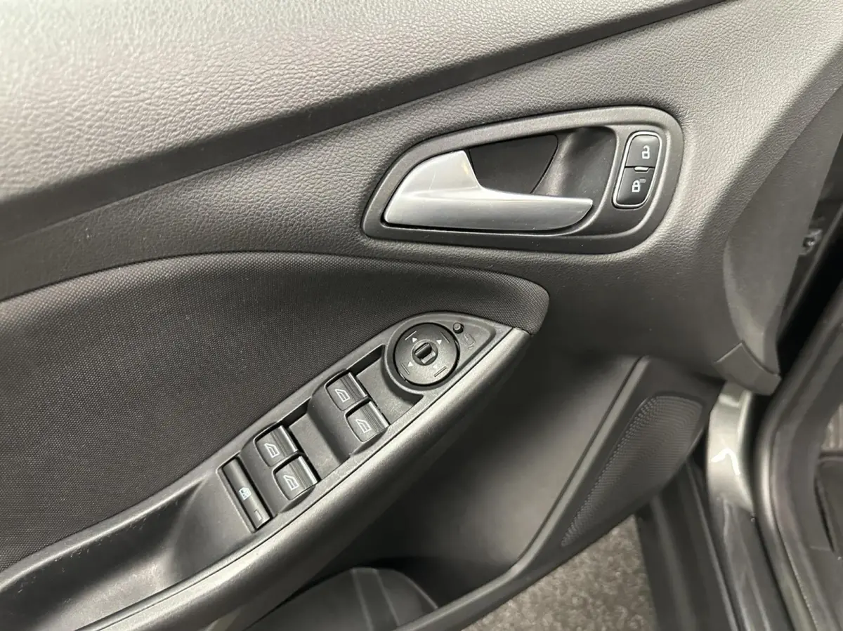 1.0 EcoBoost Trend Edition CARPLAY NAVI CRUISE 58000 KM.