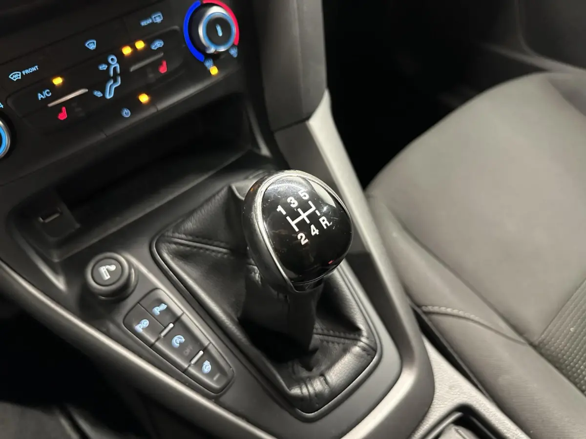 1.0 EcoBoost Trend Edition CARPLAY NAVI CRUISE 58000 KM.