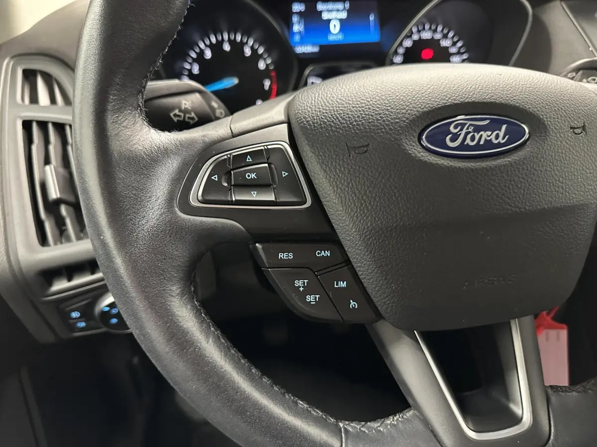 1.0 EcoBoost Trend Edition CARPLAY NAVI CRUISE 58000 KM.