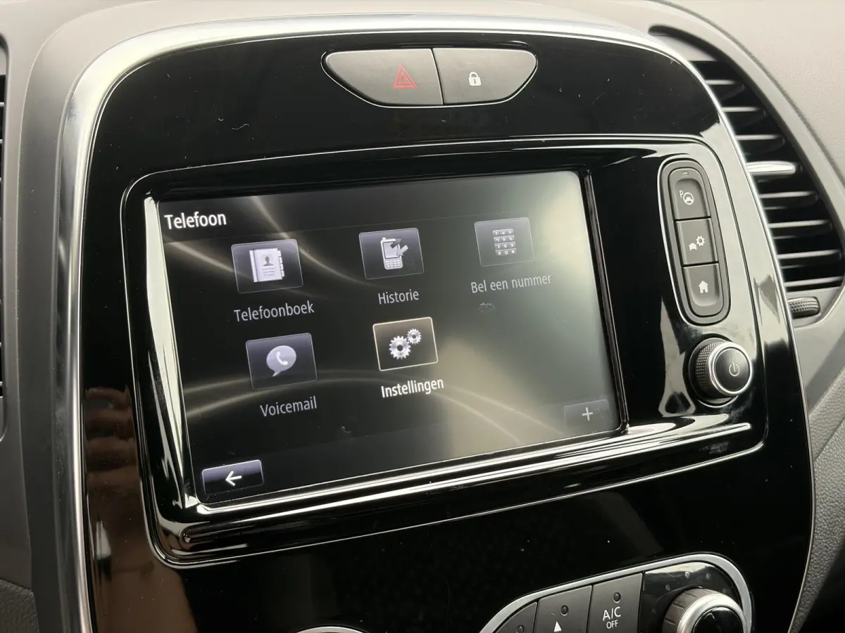 1.2 TCe Intens 120pk,1e Eigenaar,Camera,Trekhaak,Carplay,Pdc,Clima,Cruise,Dealer Onderhouden,6 Bak,Lm velgen,Dodehoek,N.A.P,Apk tot 10-2027