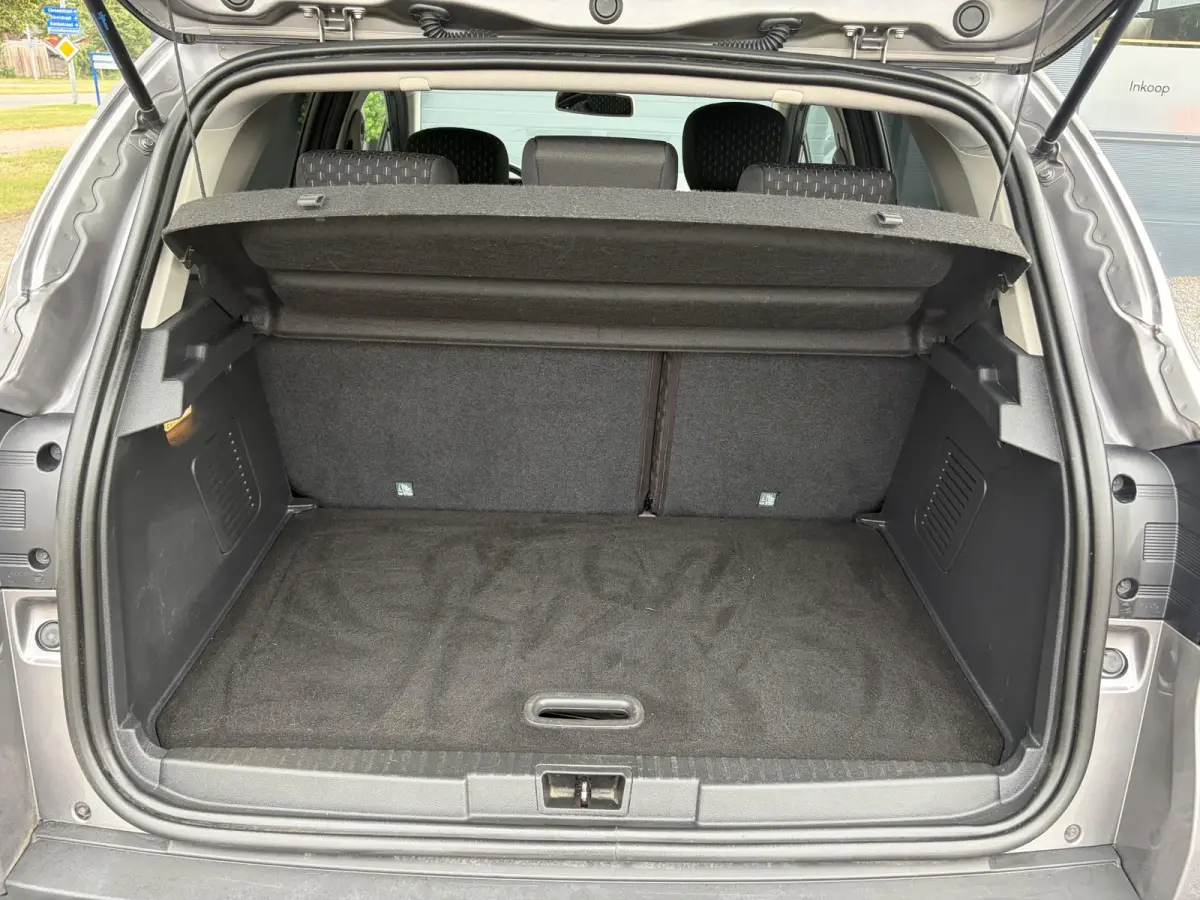 1.2 TCe Intens 120pk,1e Eigenaar,Camera,Trekhaak,Carplay,Pdc,Clima,Cruise,Dealer Onderhouden,6 Bak,Lm velgen,Dodehoek,N.A.P,Apk tot 10-2027