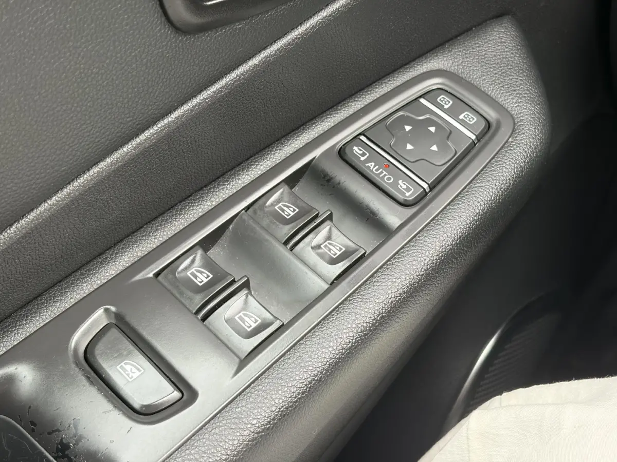 1.2 TCe Intens 120pk,1e Eigenaar,Camera,Trekhaak,Carplay,Pdc,Clima,Cruise,Dealer Onderhouden,6 Bak,Lm velgen,Dodehoek,N.A.P,Apk tot 10-2027