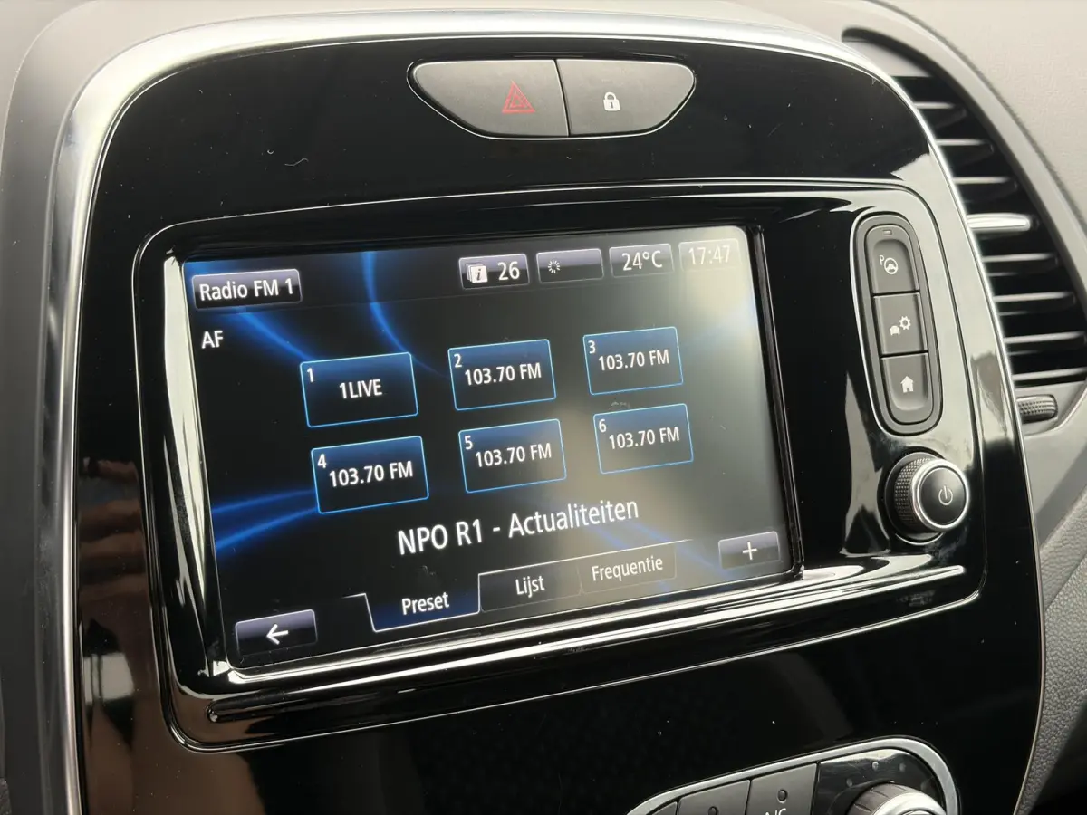 1.2 TCe Intens 120pk,1e Eigenaar,Camera,Trekhaak,Carplay,Pdc,Clima,Cruise,Dealer Onderhouden,6 Bak,Lm velgen,Dodehoek,N.A.P,Apk tot 10-2027