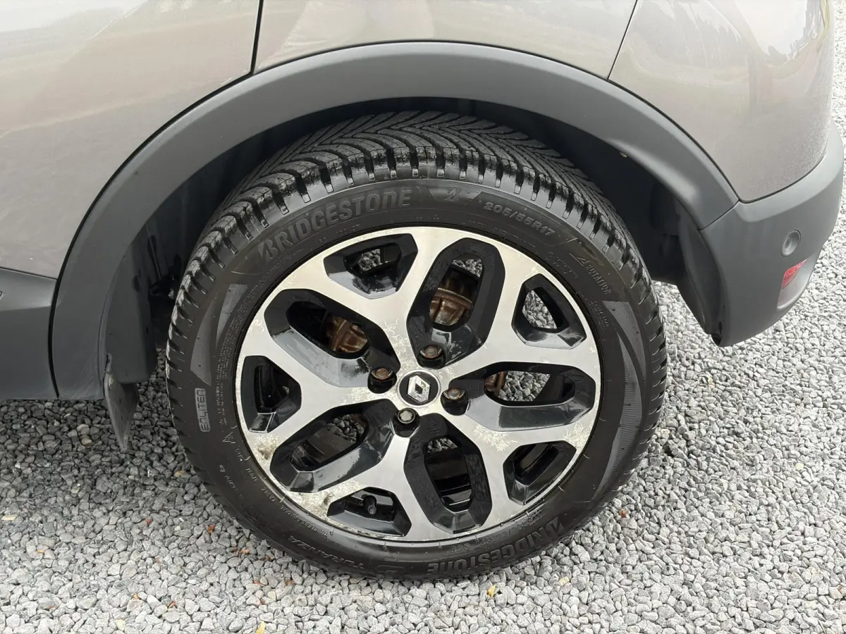 1.2 TCe Intens 120pk,1e Eigenaar,Camera,Trekhaak,Carplay,Pdc,Clima,Cruise,Dealer Onderhouden,6 Bak,Lm velgen,Dodehoek,N.A.P,Apk tot 10-2027