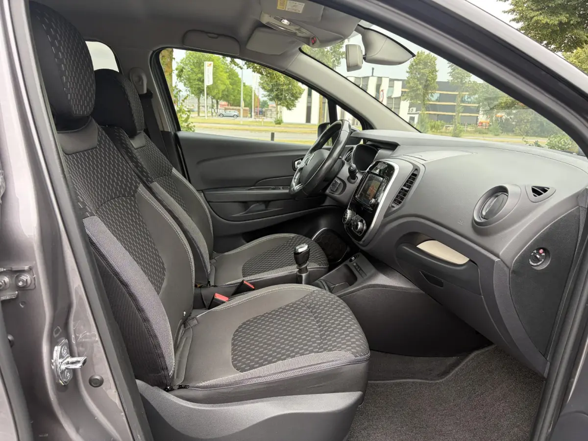 1.2 TCe Intens 120pk,1e Eigenaar,Camera,Trekhaak,Carplay,Pdc,Clima,Cruise,Dealer Onderhouden,6 Bak,Lm velgen,Dodehoek,N.A.P,Apk tot 10-2027
