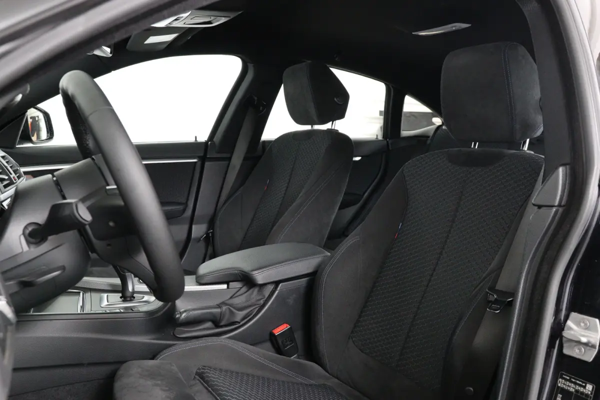 418i M-Sport | Dealer Onderhouden! | LED | Sportstoelen | Clima | Parkeersensoren | Elk. Achterklep | Navi | Cruise Control | Stoelverwarming | Lichtmetalen Velgen