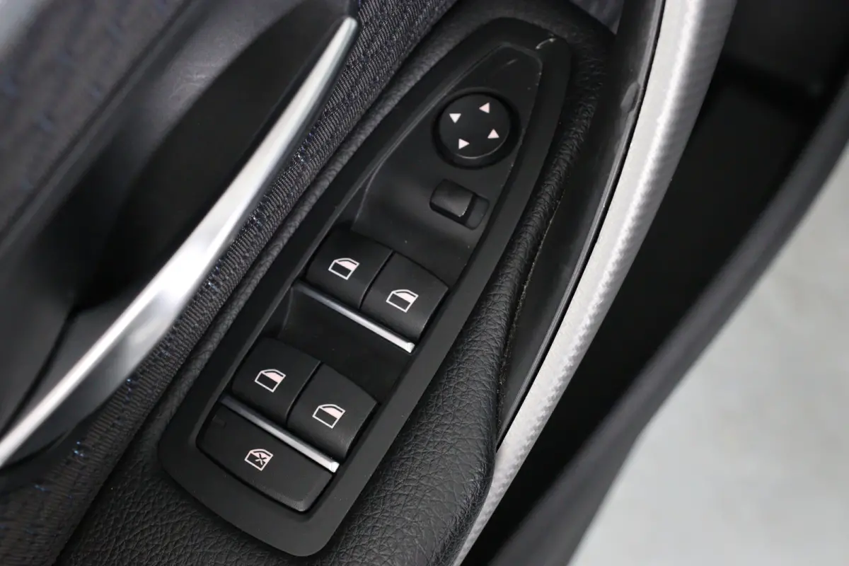 418i M-Sport | Dealer Onderhouden! | LED | Sportstoelen | Clima | Parkeersensoren | Elk. Achterklep | Navi | Cruise Control | Stoelverwarming | Lichtmetalen Velgen
