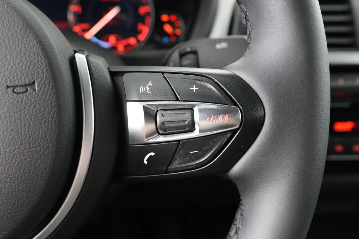 418i M-Sport | Dealer Onderhouden! | LED | Sportstoelen | Clima | Parkeersensoren | Elk. Achterklep | Navi | Cruise Control | Stoelverwarming | Lichtmetalen Velgen