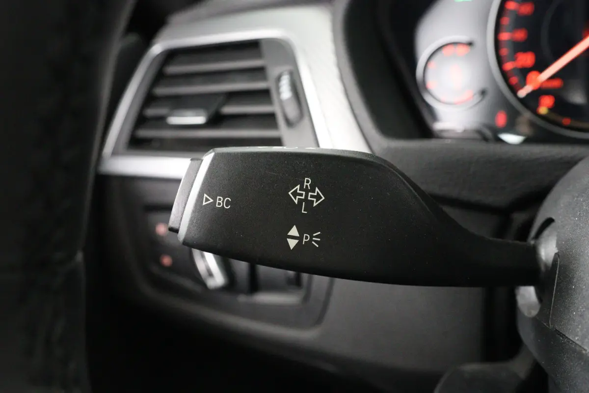 418i M-Sport | Dealer Onderhouden! | LED | Sportstoelen | Clima | Parkeersensoren | Elk. Achterklep | Navi | Cruise Control | Stoelverwarming | Lichtmetalen Velgen