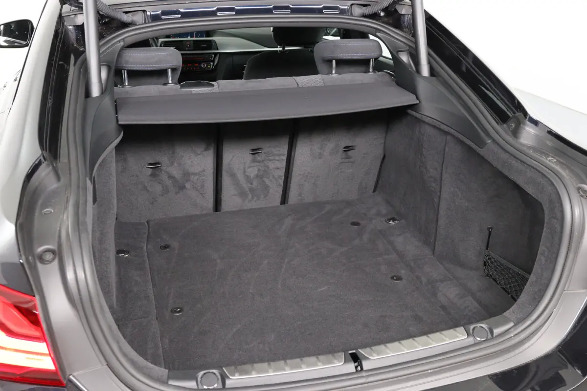 418i M-Sport | Dealer Onderhouden! | LED | Sportstoelen | Clima | Parkeersensoren | Elk. Achterklep | Navi | Cruise Control | Stoelverwarming | Lichtmetalen Velgen