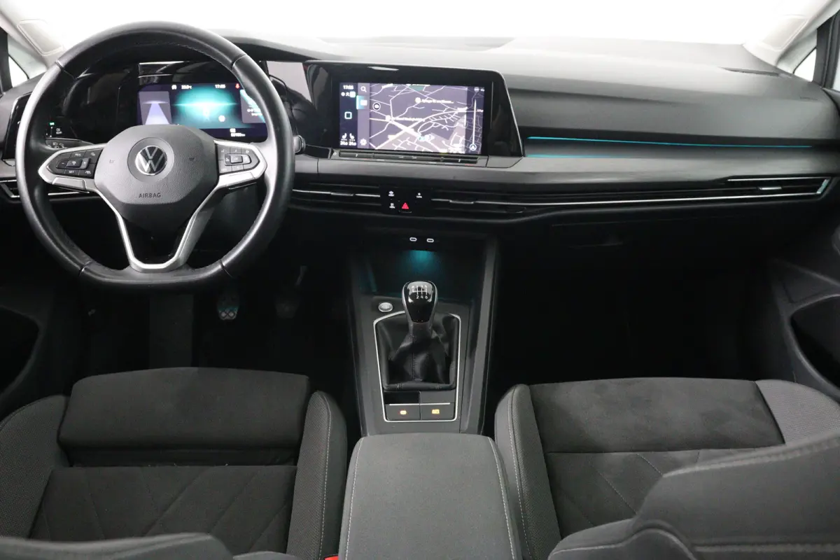 1.5 TSI Style | LED | Memory | Cruise Adaptuive | Stoel/Stuurverwarming | Camera | Sfeerverlichting | Navi | Keyless | DAB | Lichtmetalen Velgen