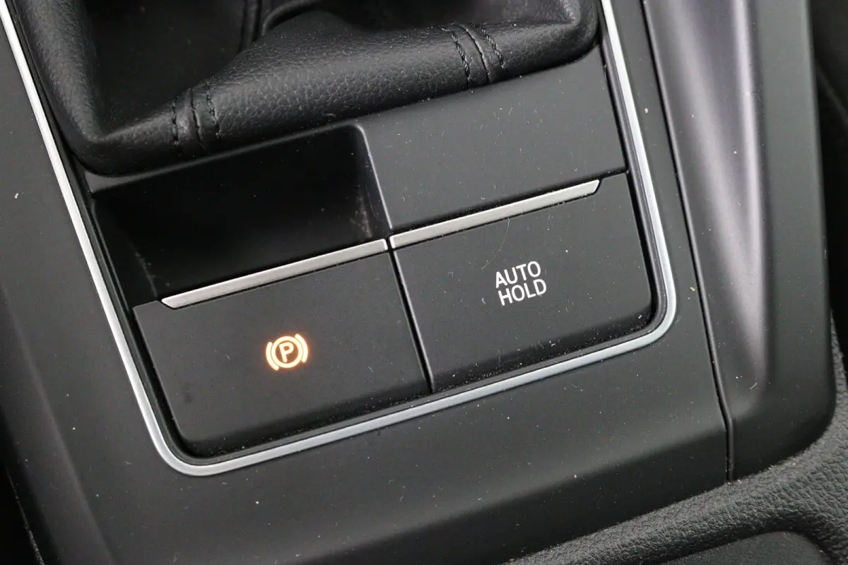 1.5 TSI Style | LED | Memory | Cruise Adaptuive | Stoel/Stuurverwarming | Camera | Sfeerverlichting | Navi | Keyless | DAB | Lichtmetalen Velgen