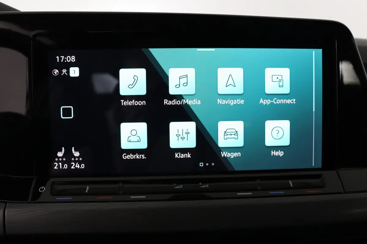 1.5 TSI Style | LED | Memory | Cruise Adaptuive | Stoel/Stuurverwarming | Camera | Sfeerverlichting | Navi | Keyless | DAB | Lichtmetalen Velgen