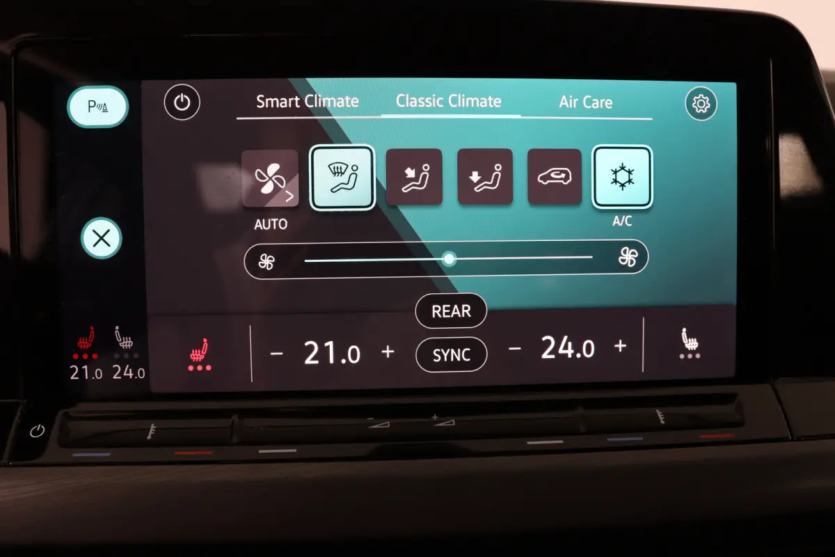 1.5 TSI Style | LED | Memory | Cruise Adaptuive | Stoel/Stuurverwarming | Camera | Sfeerverlichting | Navi | Keyless | DAB | Lichtmetalen Velgen