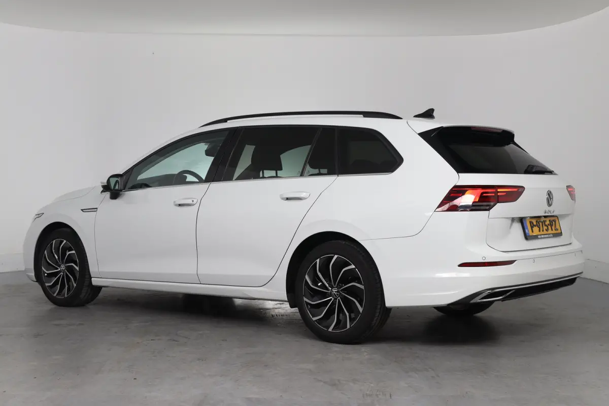 1.5 TSI Style | LED | Memory | Cruise Adaptuive | Stoel/Stuurverwarming | Camera | Sfeerverlichting | Navi | Keyless | DAB | Lichtmetalen Velgen