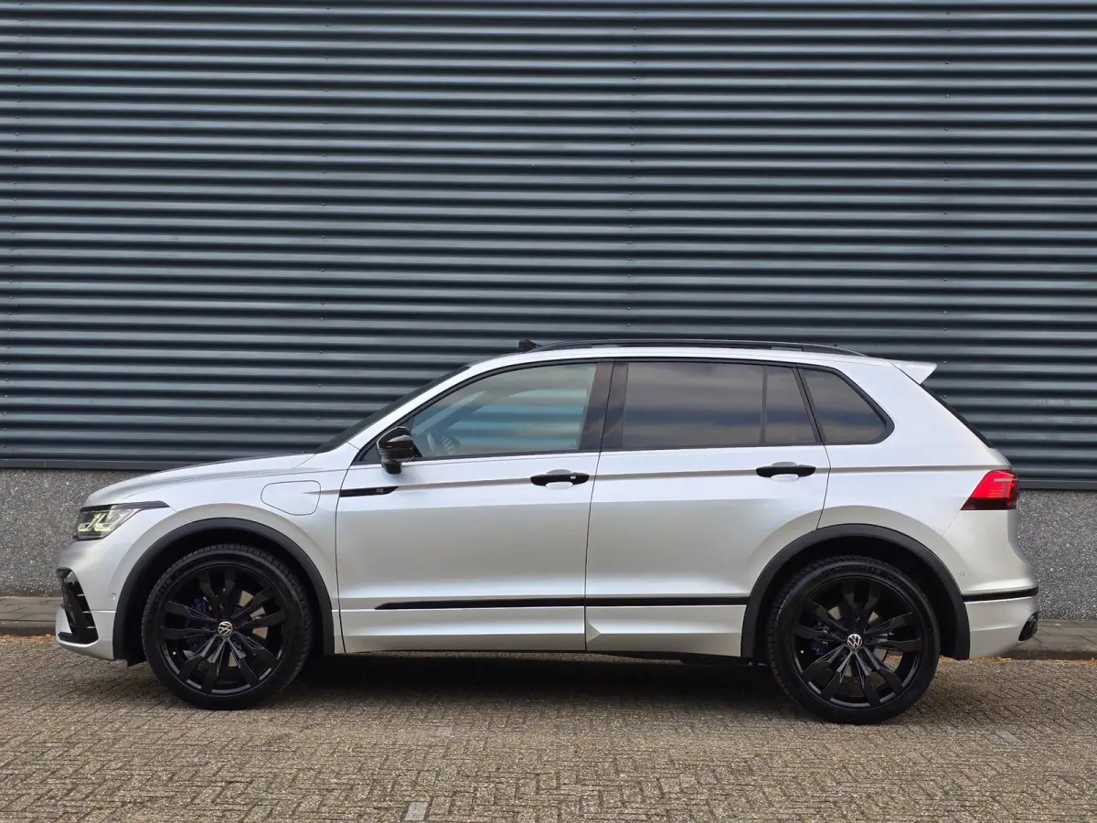 1.4 TSI eHybrid Black edition 3*R-line Full Pano/Leder/Head up/Trekhaak!
