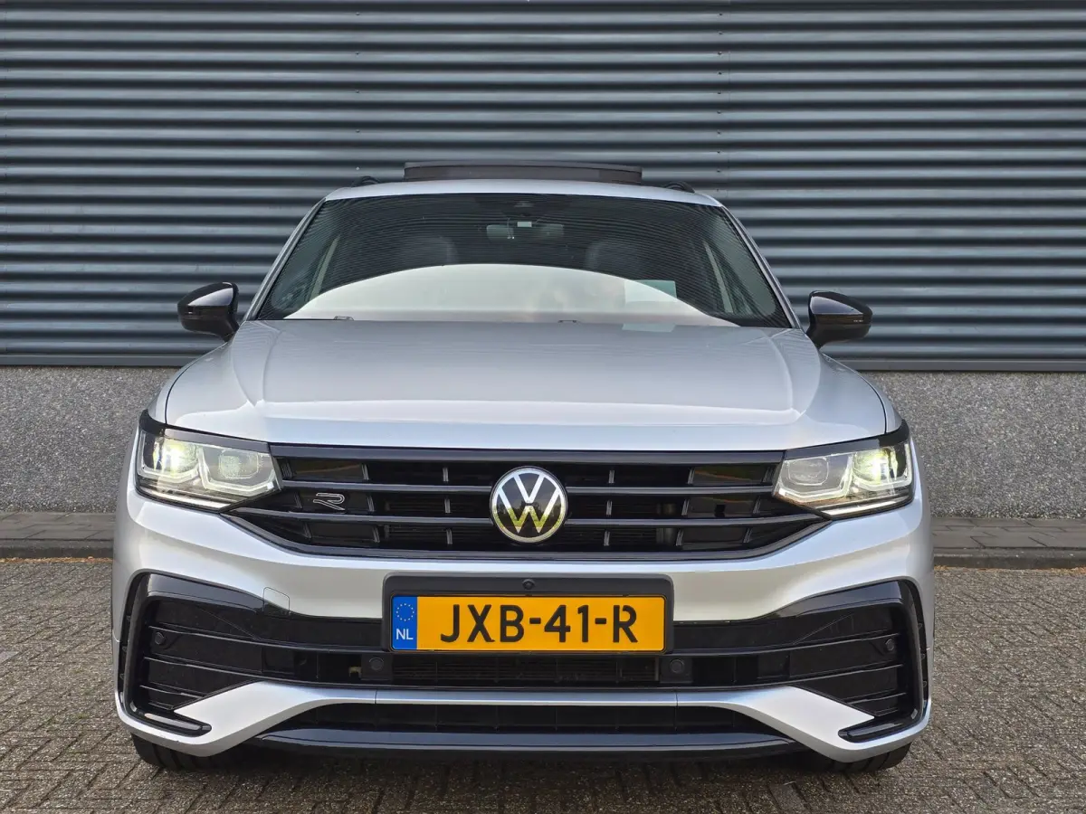 1.4 TSI eHybrid Black edition 3*R-line Full Pano/Leder/Head up/Trekhaak!