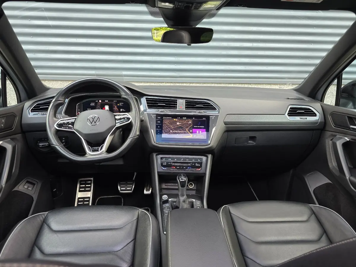 1.4 TSI eHybrid Black edition 3*R-line Full Pano/Leder/Head up/Trekhaak!