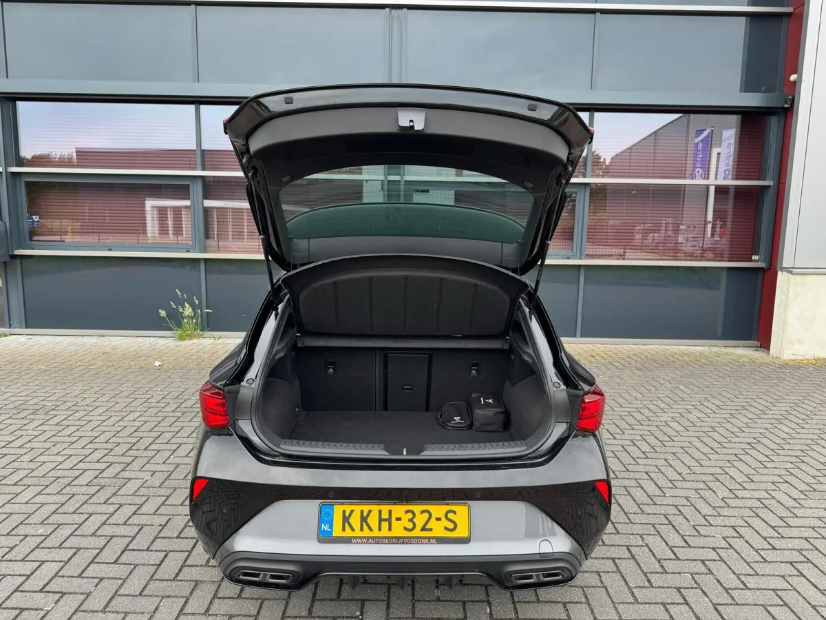 1.5 TSI e-Hybrid Business/DSG/Panorama/Virtual cockpit/Camera/