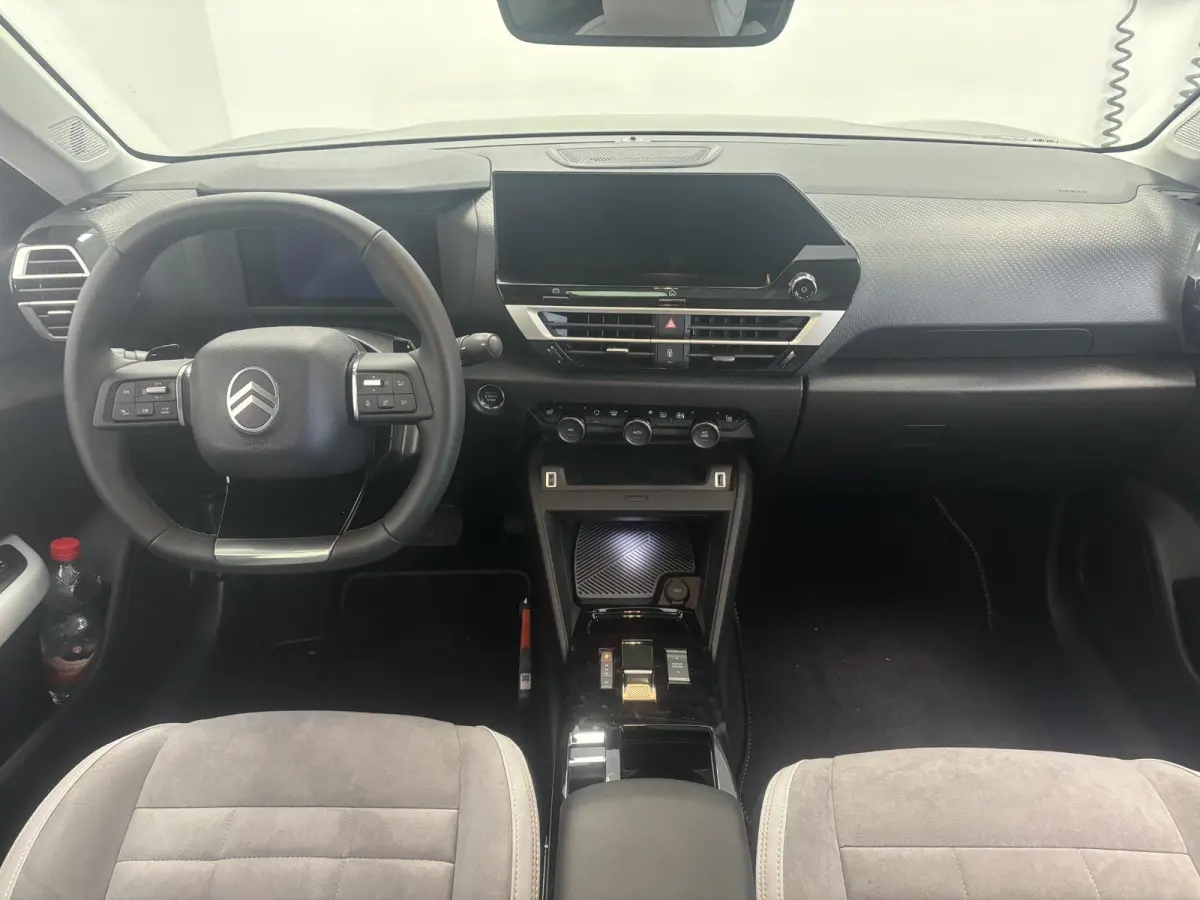 1.2 Hybrid 145pk Max | Navigatiesysteem full map | Apple Carplay/Android Auto | Achteruitrijcamera |