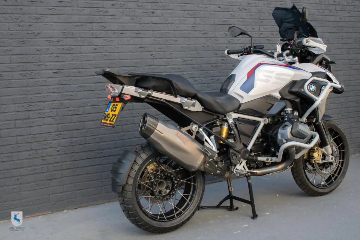 Rallye  / Akrapovic