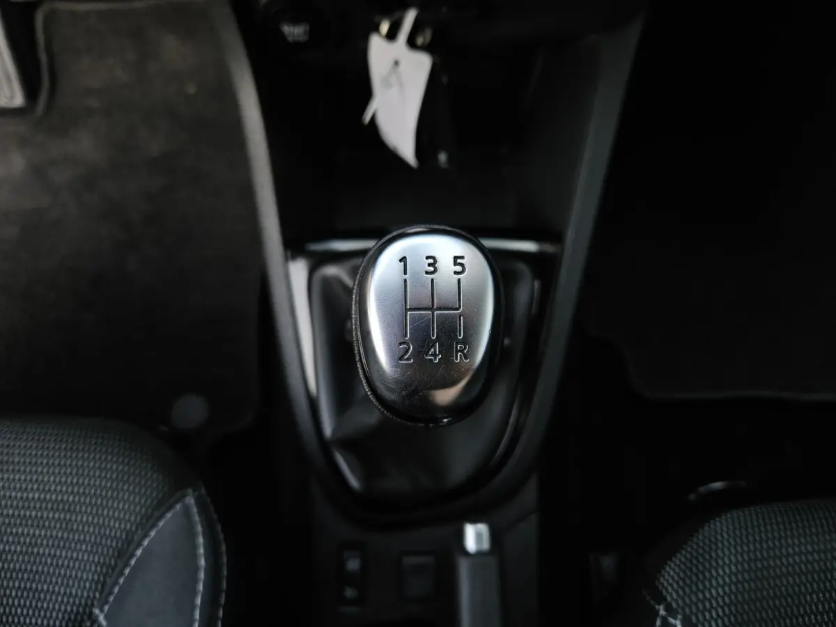 0.9 TCe Intens Airco! Cruise Control! Nette Auto! Navigatie!
