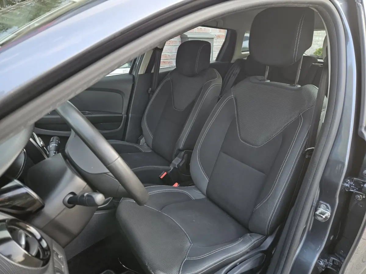 0.9 TCe Intens Airco! Cruise Control! Nette Auto! Navigatie!