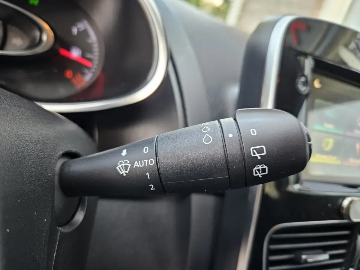 0.9 TCe Intens Airco! Cruise Control! Nette Auto! Navigatie!