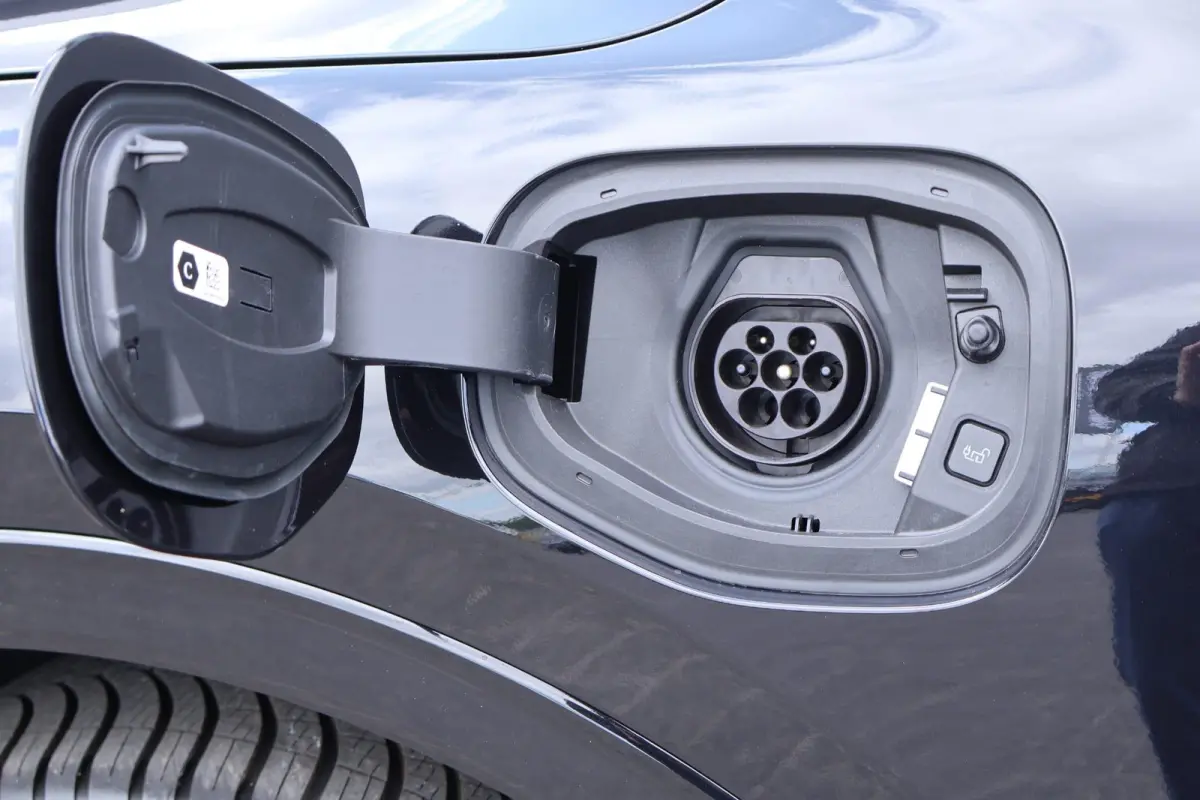 2.5 PHEV ST-Line X | Elektrische Trekhaak | Winter Pack | Adaptive Cruise | All Weather banden | B&O | Memory | 360 Graden Camera |