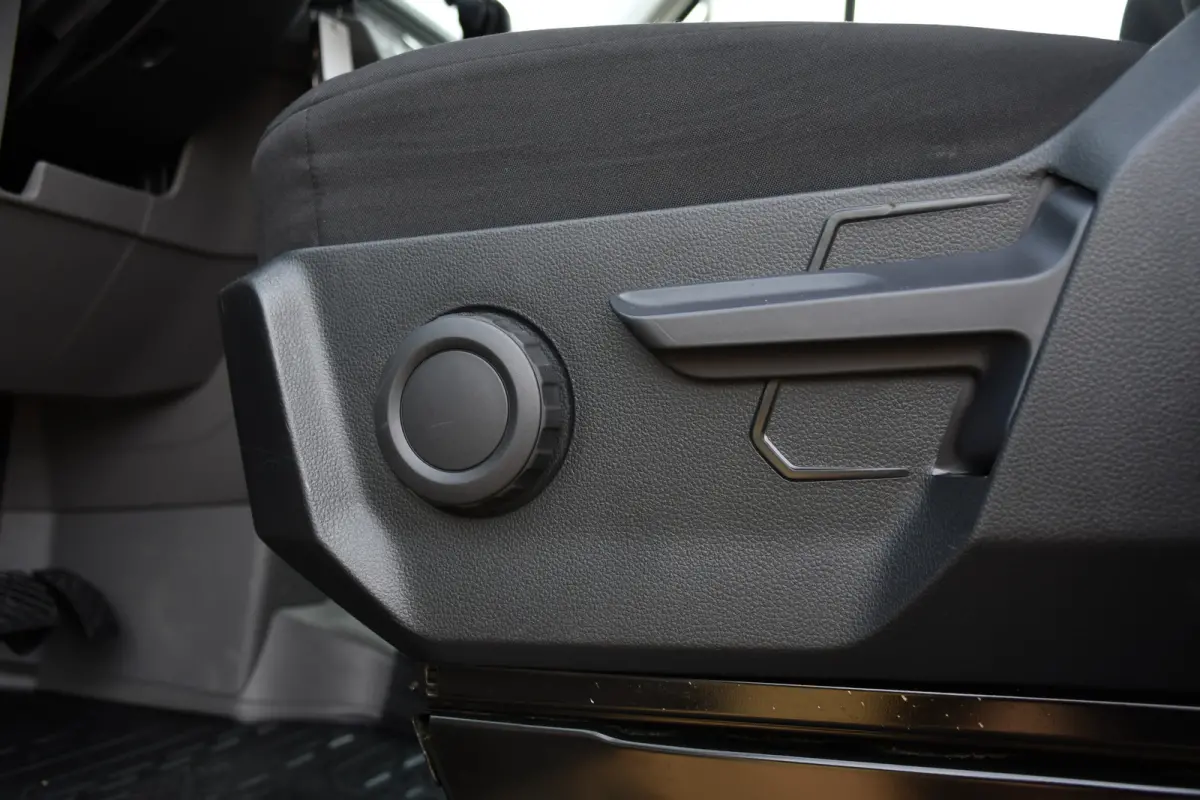 35 2.0 TDI L3H2 PB Edition Cruise, Carplay, LED, Multimedia, Sensoren, Voorruit verwarming, 140pk, Automaat, Uniek!