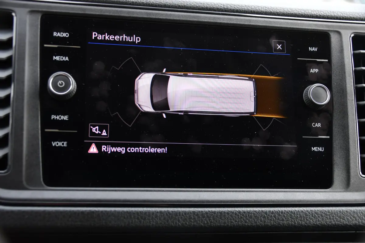 35 2.0 TDI L3H2 PB Edition Cruise, Carplay, LED, Multimedia, Sensoren, Voorruit verwarming, 140pk, Automaat, Uniek!