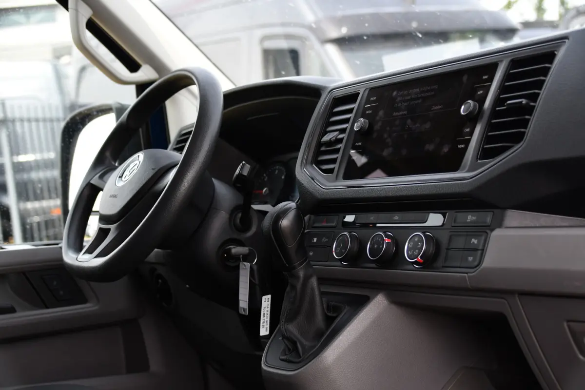 35 2.0 TDI L3H2 PB Edition Cruise, Carplay, LED, Multimedia, Sensoren, Voorruit verwarming, 140pk, Automaat, Uniek!