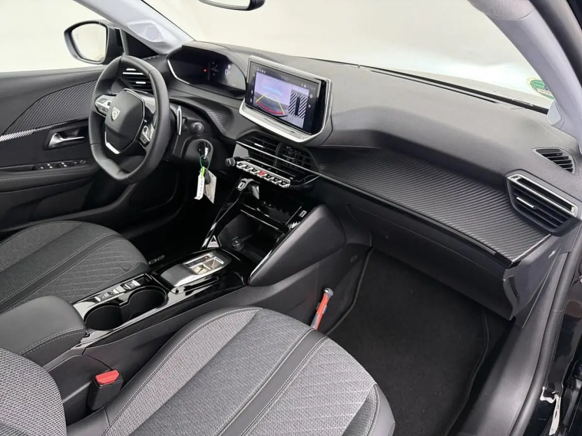 1.2T Hybrid Aut. Allure 360.Camera/Nav/H.Leder