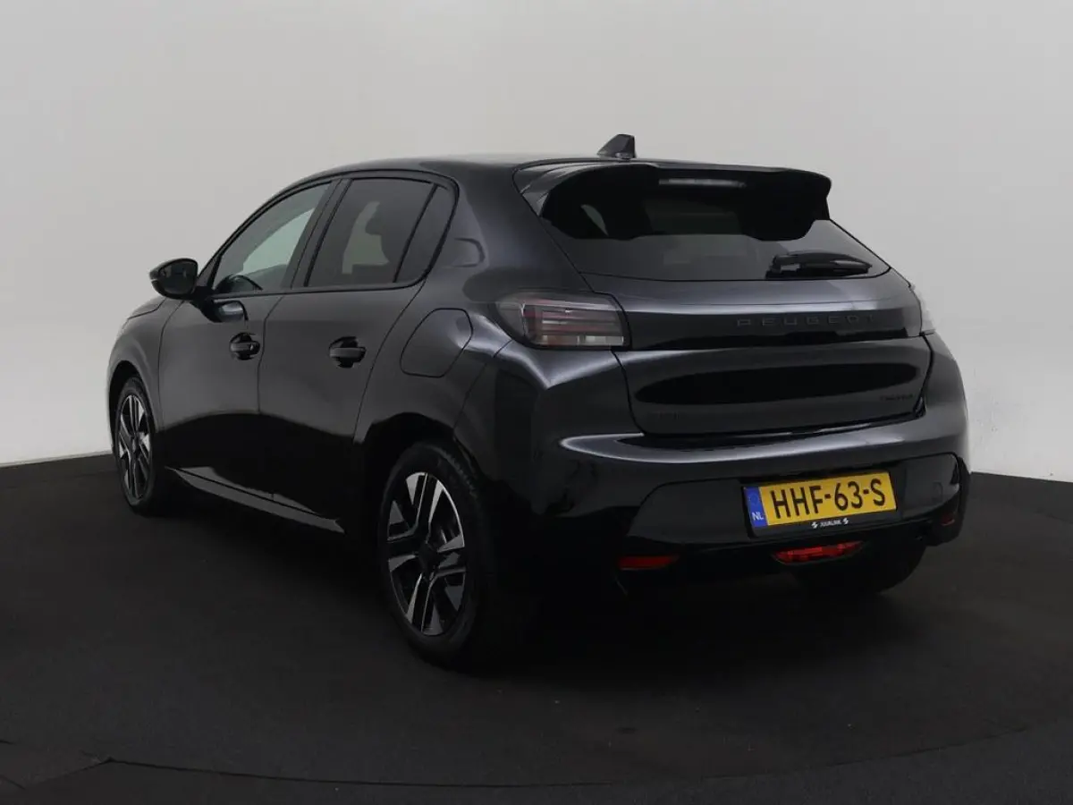 1.2T Hybrid Aut. Allure 360.Camera/Nav/H.Leder