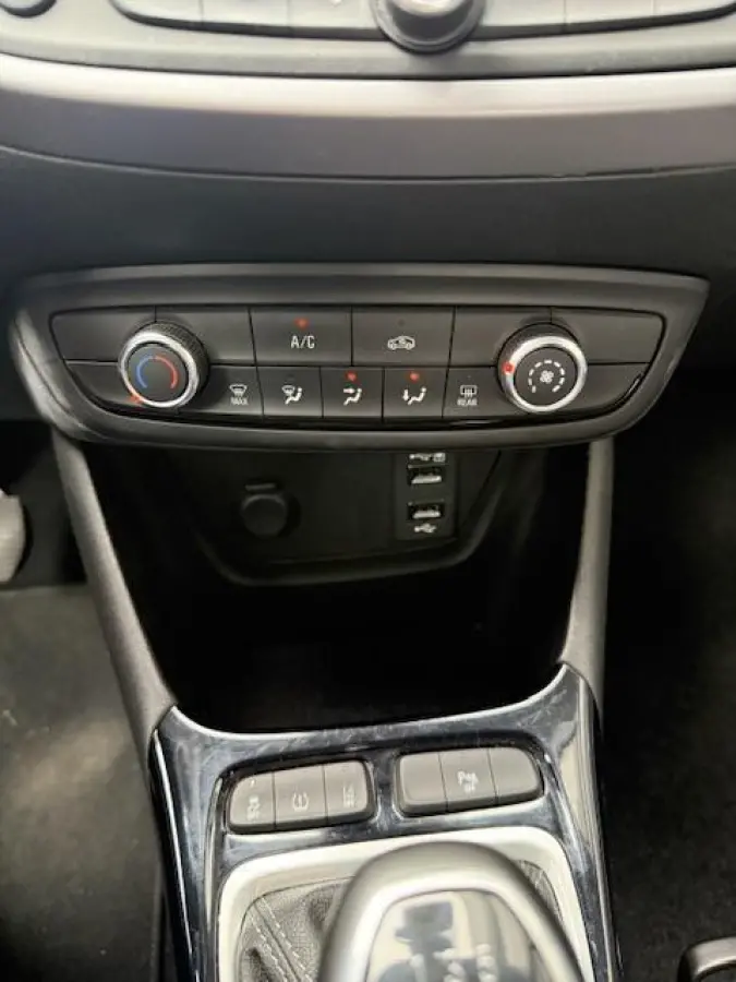 1.2 Benzine Lage km’s | Trekhaak | CarPlay