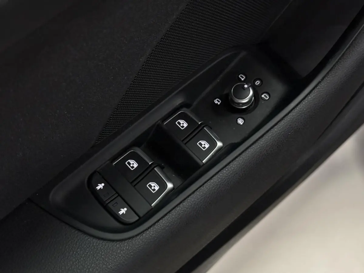 35 TFSI | 2x S-Line | Automaat | LED | PDC