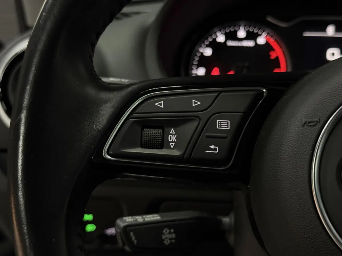 35 TFSI | 2x S-Line | Automaat | LED | PDC