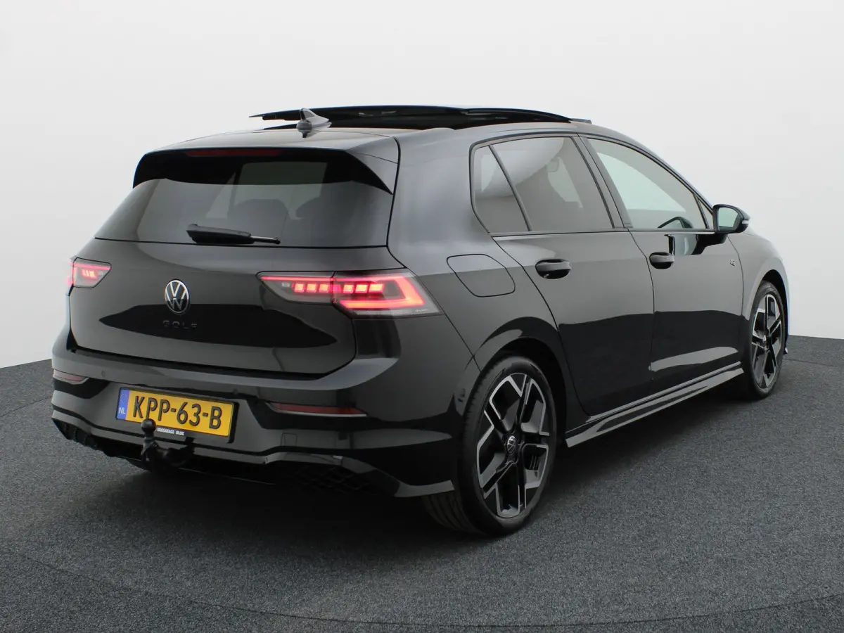 1.5 eTSI R-Line Edition | Pano | Keyless | Trekhaak wegkl. | IQ Light | Head Up | Harman/Kardon | Prijs Rijklaar!!