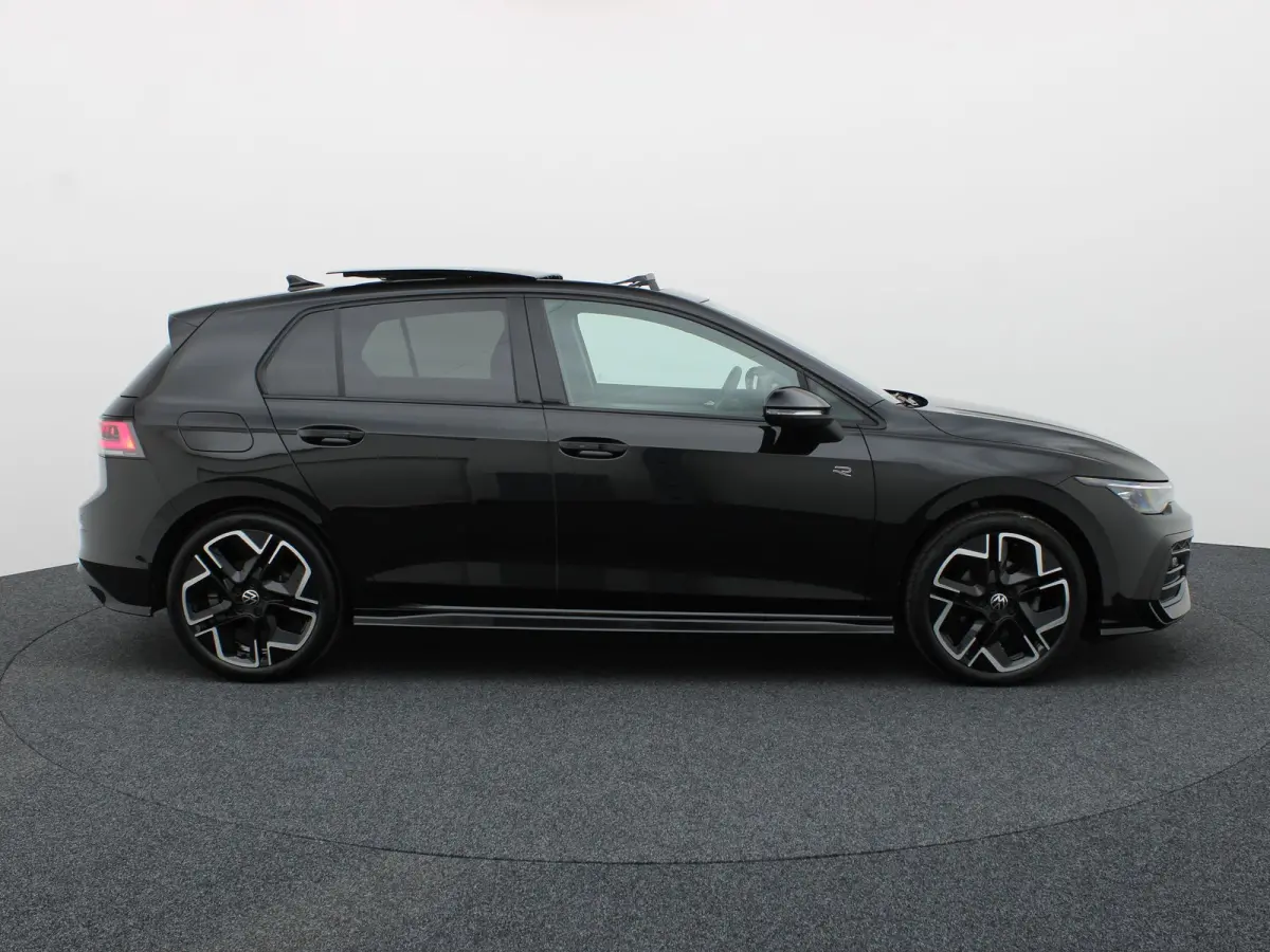 1.5 eTSI R-Line Edition | Pano | Keyless | Trekhaak wegkl. | IQ Light | Head Up | Harman/Kardon | Prijs Rijklaar!!